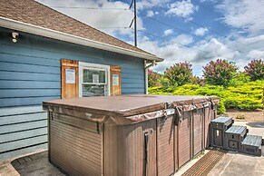 Lakeside Tiny Home Retreat w/ Pool & Hot Tub