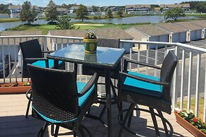 Ocean View Resort Condo w/ Pool Access & Bay Views