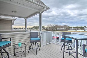 Ocean View Resort Condo w/ Pool Access & Bay Views