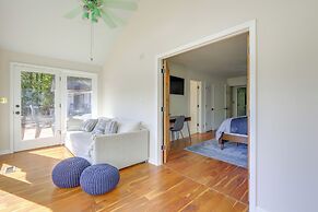 Private Waterfront Lake Oconee Escape w/ Dock!