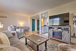 Modern Condo w/ Mtn Views: Near Dillon Reservoir!