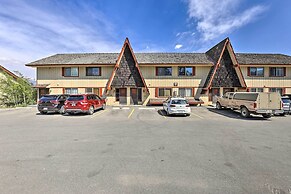 Modern Condo w/ Mtn Views: Near Dillon Reservoir!