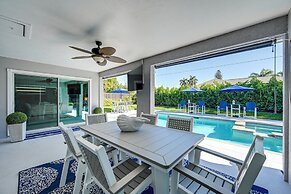 Pool & Spa: Luxe Home in Naples!