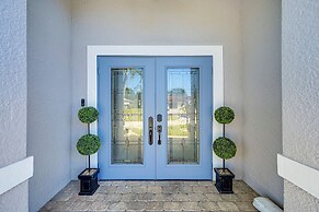 Pool & Spa: Luxe Home in Naples!