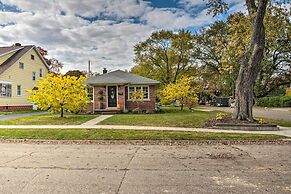 Modern Eerie Escape w/ Yard ~ 8 Mi to Presque Isle