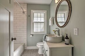 Modern Eerie Escape w/ Yard ~ 8 Mi to Presque Isle