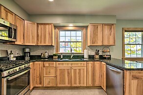 Modern Eerie Escape w/ Yard ~ 8 Mi to Presque Isle