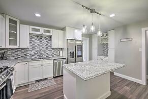 ~ 1 Mi to Lake Carobeth: Cozy & Modern Retreat!