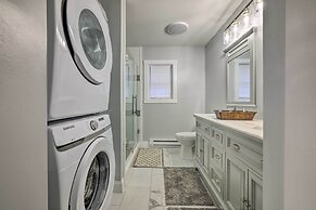 ~ 1 Mi to Lake Carobeth: Cozy & Modern Retreat!