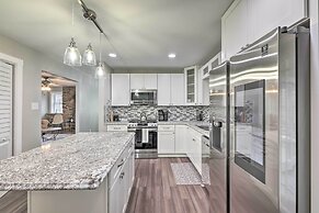 ~ 1 Mi to Lake Carobeth: Cozy & Modern Retreat!