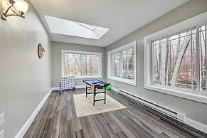 ~ 1 Mi to Lake Carobeth: Cozy & Modern Retreat!