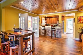 Lovely Cottage w/ Sauna & Fire Pit Near Asheville!