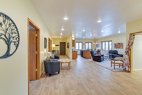 Spacious Home 10 Minutes to Ten Sleep Canyon!