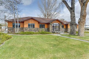 Spacious Home 10 Minutes to Ten Sleep Canyon!