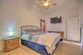 Stylish Eldon Home w/ Grill: 1 Mile to Lake!