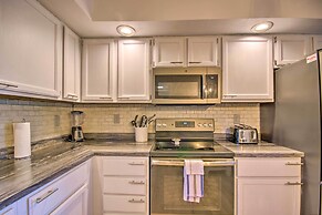 Stylish Eldon Home w/ Grill: 1 Mile to Lake!