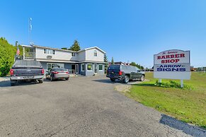 Cozy Apt < 1 Mi Near Lake Huron & Mackinac Island!