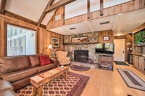 Chalet w/ Mtn Views & Golf Course Access!