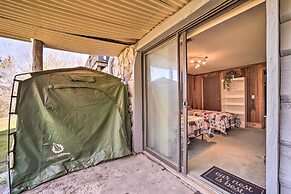 Chalet w/ Mtn Views & Golf Course Access!