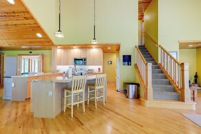 Mears Vacation Rental - Walk to Lake Michigan!