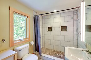 Mears Vacation Rental - Walk to Lake Michigan!