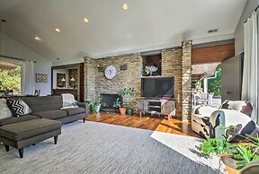 Luxury Lodge on 45 Acres: Patio, Deck & Views!