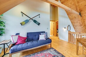 Large Deck & Shared Dock: Cabin on Kentucky Lake!