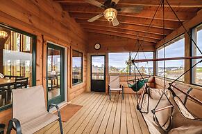 Large Deck & Shared Dock: Cabin on Kentucky Lake!