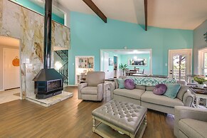 Views, Hot Tub & Golf Access: Hot Springs Home!