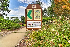 Views, Hot Tub & Golf Access: Hot Springs Home!