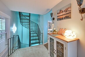 Views, Hot Tub & Golf Access: Hot Springs Home!