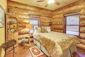 Fish, Boat & Hike: Pet-friendly Cabin in Arkansas