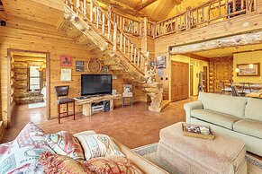 Fish, Boat & Hike: Pet-friendly Cabin in Arkansas