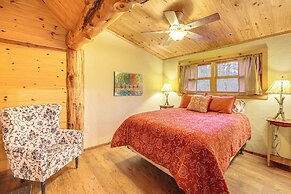 Fish, Boat & Hike: Pet-friendly Cabin in Arkansas