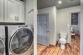 Sleek Wytheville Apartment Near Food + Drink!