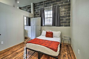 Sleek Wytheville Apartment Near Food + Drink!