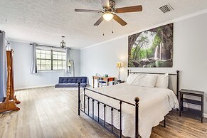 Steps to Beach: Carrabelle Family Home w/ Patio!