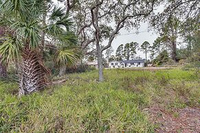 Steps to Beach: Carrabelle Family Home w/ Patio!