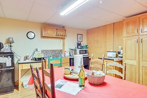 Georgia Home w/ 2 Fire Pits & Creek Access!