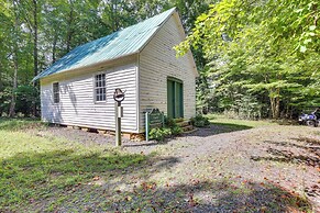 Georgia Home w/ 2 Fire Pits & Creek Access!