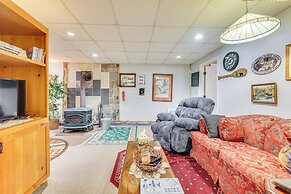 Georgia Home w/ 2 Fire Pits & Creek Access!