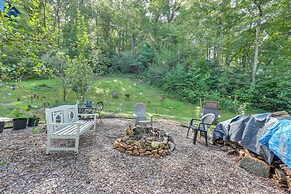 Georgia Home w/ 2 Fire Pits & Creek Access!