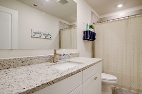 4 Mi to Ocean City Beach: Large Family Townhome