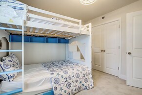 4 Mi to Ocean City Beach: Large Family Townhome