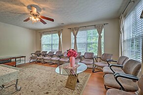 Suburban Atlanta Vacation Home - 20 Mi to Downtown