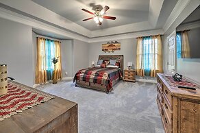 Dayton House w/ Private Hot Tub, Patio, Grill