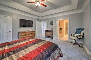 Dayton House w/ Private Hot Tub, Patio, Grill