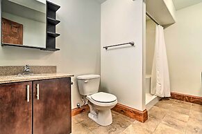 Retreat W/game Room & Deck, 1 Mi to Camelback