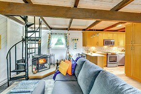 9 Mi to Skiing: Catskills Casita w/ Mountain Views