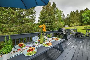 9 Mi to Skiing: Catskills Casita w/ Mountain Views